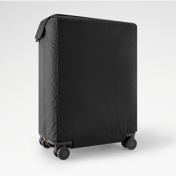 Louis Vuitton Horizon 50 Cover - Picture 2 of 15